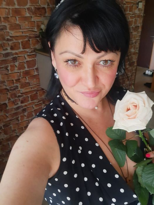 ВИП-проститутки: Кто они и сколько стоит их компания?